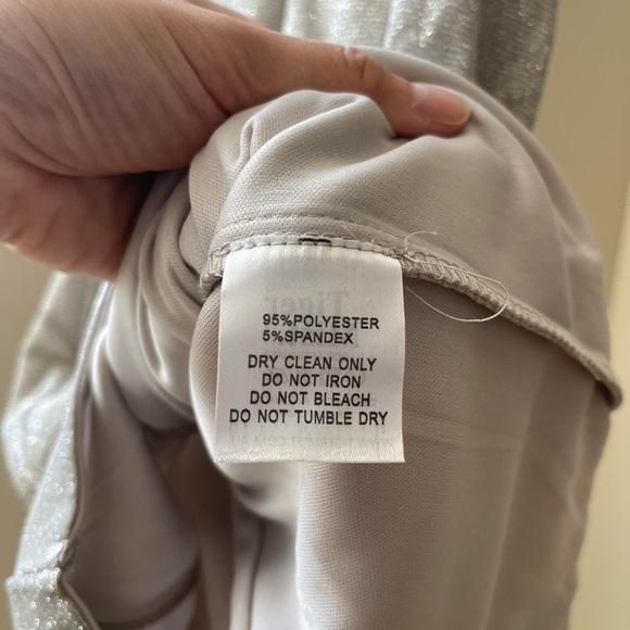 Tiger mist silver bodycon dress 
Size: XS - Picture 6 of 6